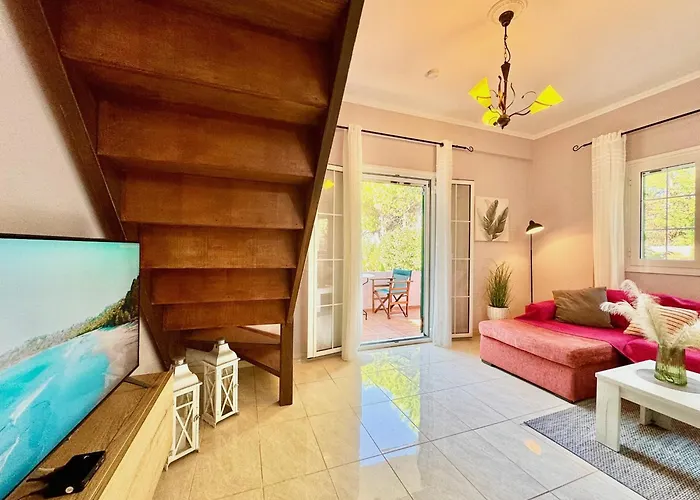 Beachfront Rania With Private Pool By Dadovillas * Chalikounas