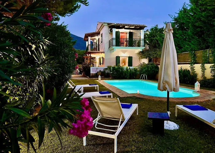 Villa Beachfront Rania With Private Pool By Dadovillas