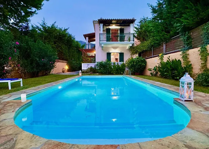 Villa Beachfront Rania With Private Pool By Dadovillas