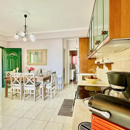 Beachfront Rania With Private Pool By Dadovillas *