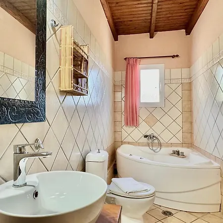 Beachfront Rania With Private Pool By Dadovillas