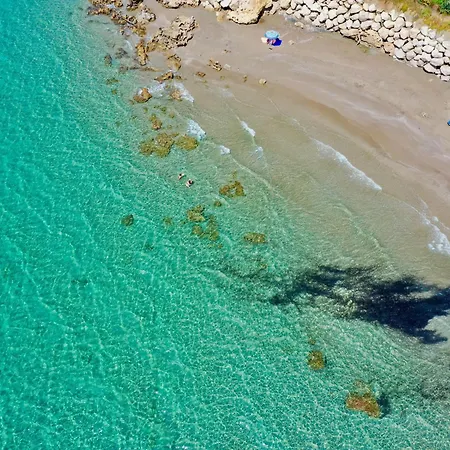Beachfront Rania With Private Pool By Dadovillas *