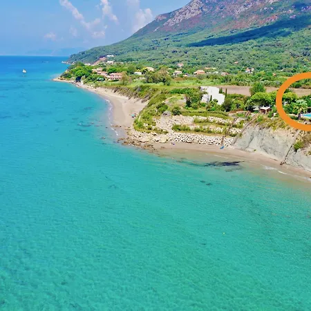 Vila Beachfront Rania With Private Pool By Dadovillas Halikounas